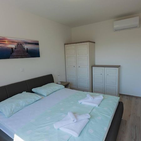 Three-Bedroom Premium Holiday Home Atmosfera With Private Pool&Sauna Водице Экстерьер фото