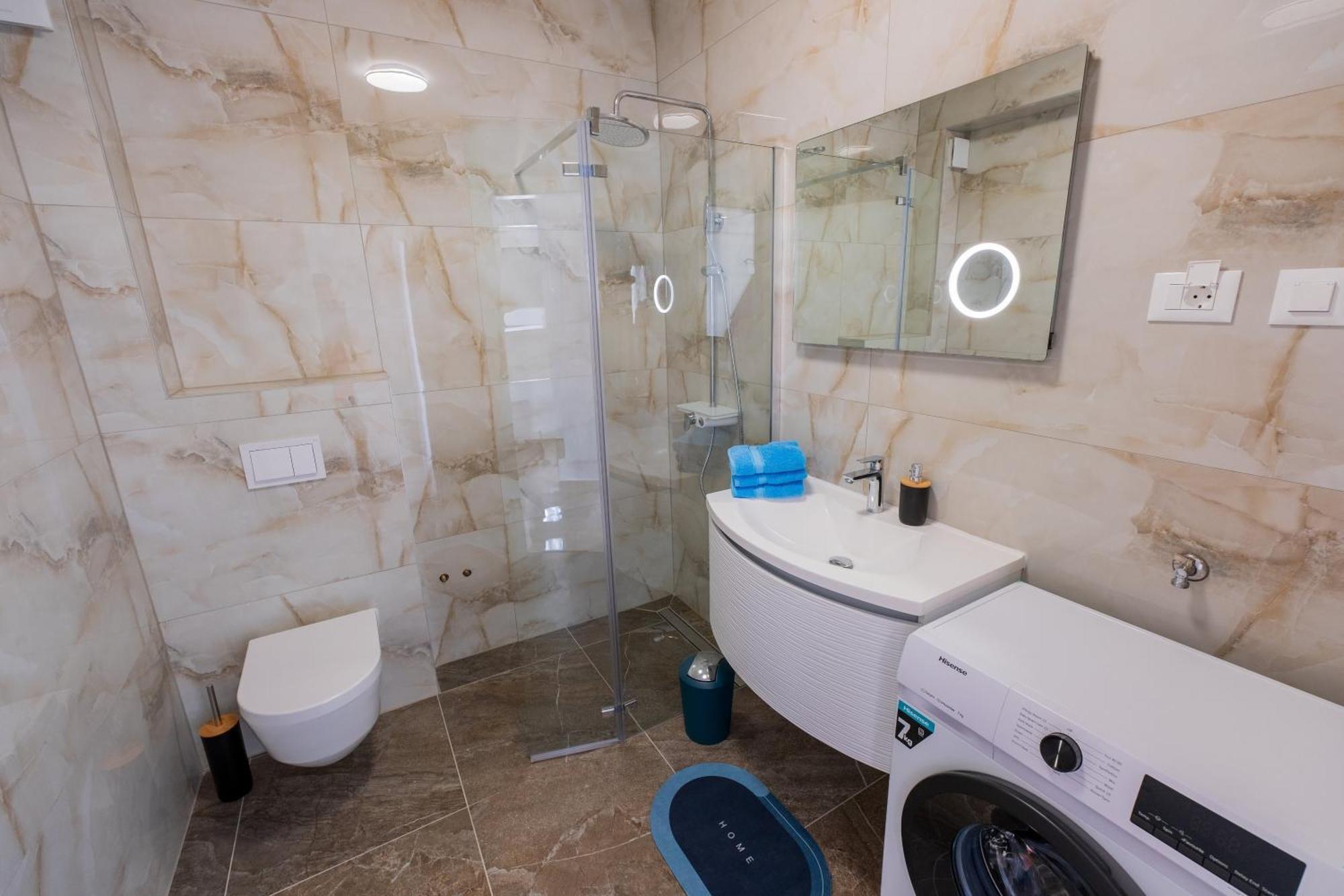 Three-Bedroom Premium Holiday Home Atmosfera With Private Pool&Sauna Водице Экстерьер фото