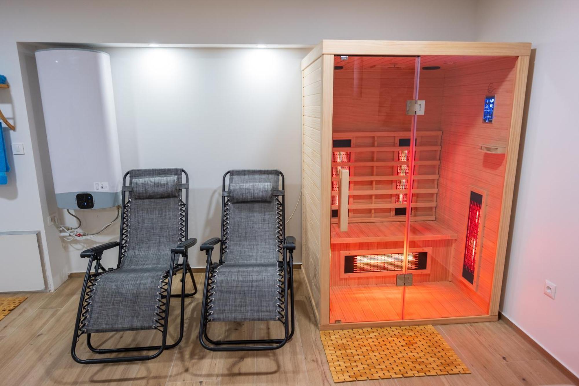 Three-Bedroom Premium Holiday Home Atmosfera With Private Pool&Sauna Водице Экстерьер фото